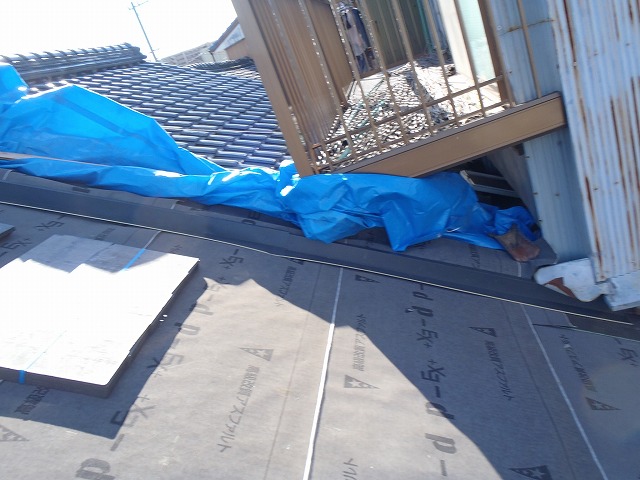 防水シートを施工した屋根